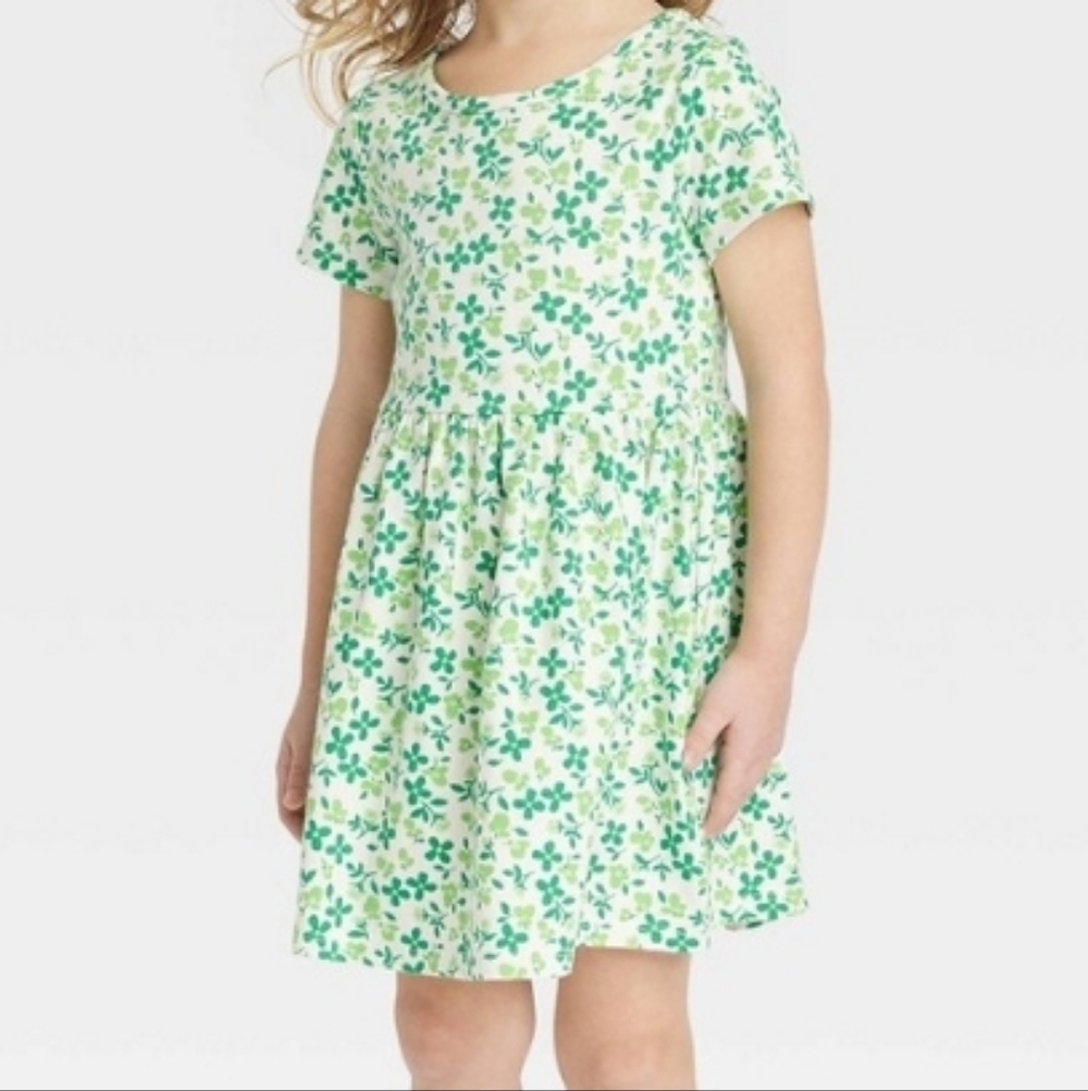 Nwt Cat & Jack Green And White Floral Dress